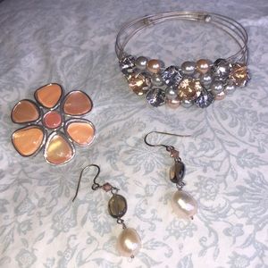 Coordinating Bundle of Fashion Jewelry Accessories